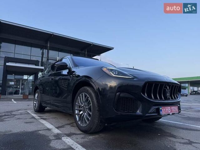 Черный Мазерати Grecale, объемом двигателя 2 л и пробегом 25 тыс. км за 48000 $, фото 15 на Automoto.ua