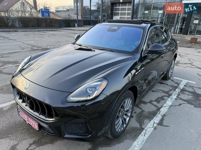Черный Мазерати Grecale, объемом двигателя 2 л и пробегом 25 тыс. км за 48000 $, фото 14 на Automoto.ua