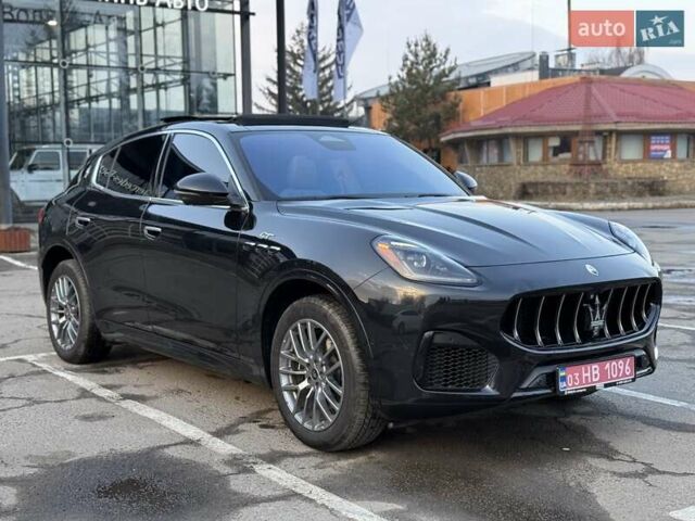 Черный Мазерати Grecale, объемом двигателя 2 л и пробегом 25 тыс. км за 48000 $, фото 24 на Automoto.ua