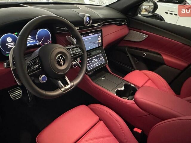 Мазерати Grecale, объемом двигателя 3 л и пробегом 0 тыс. км за 145700 $, фото 15 на Automoto.ua