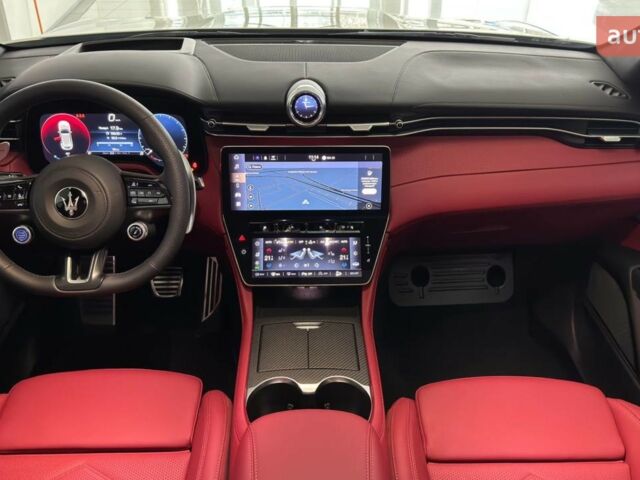 Мазерати Grecale, объемом двигателя 3 л и пробегом 0 тыс. км за 145700 $, фото 20 на Automoto.ua