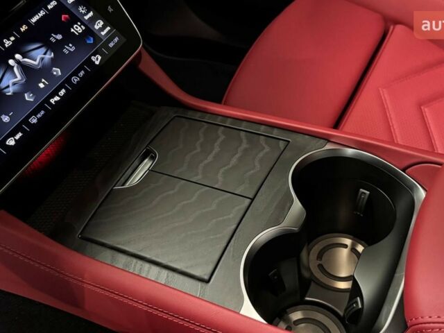 Мазерати Grecale, объемом двигателя 2 л и пробегом 0 тыс. км за 101613 $, фото 17 на Automoto.ua