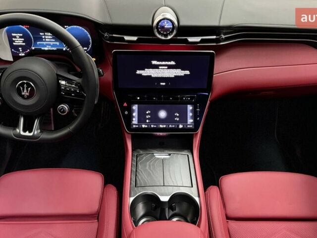 Мазерати Grecale, объемом двигателя 2 л и пробегом 0 тыс. км за 99242 $, фото 18 на Automoto.ua