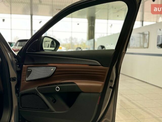 Мазерати Grecale, объемом двигателя 3 л и пробегом 0 тыс. км за 147300 $, фото 11 на Automoto.ua