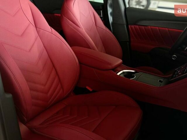 Мазераті Grecale, об'ємом двигуна 3 л та пробігом 0 тис. км за 146654 $, фото 22 на Automoto.ua