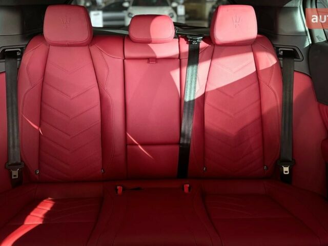 Мазераті Grecale, об'ємом двигуна 3 л та пробігом 0 тис. км за 146654 $, фото 19 на Automoto.ua