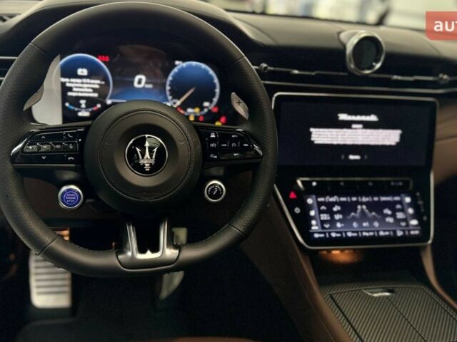 Мазерати Grecale, объемом двигателя 3 л и пробегом 0 тыс. км за 147300 $, фото 26 на Automoto.ua