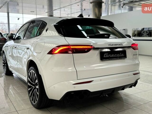 Мазерати Grecale, объемом двигателя 2 л и пробегом 0 тыс. км за 99242 $, фото 4 на Automoto.ua