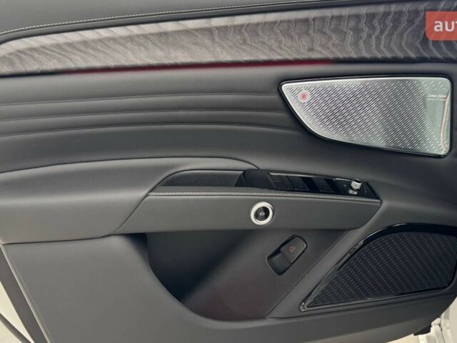 Мазерати Grecale, объемом двигателя 2 л и пробегом 0 тыс. км за 81829 $, фото 12 на Automoto.ua