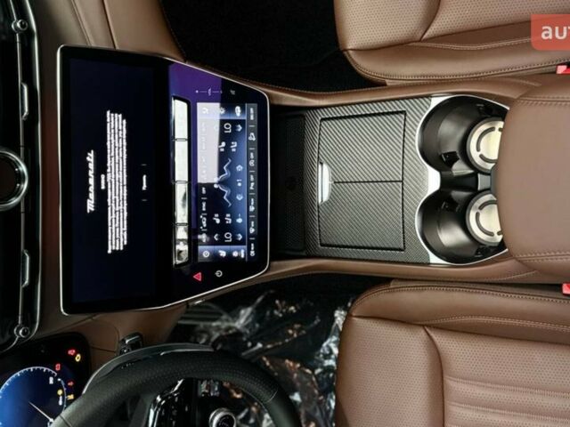 Мазераті Grecale, об'ємом двигуна 3 л та пробігом 0 тис. км за 147275 $, фото 30 на Automoto.ua