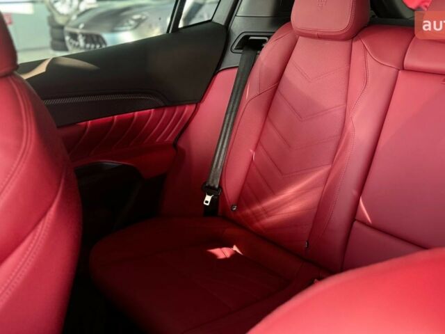 Мазераті Grecale, об'ємом двигуна 3 л та пробігом 0 тис. км за 146654 $, фото 11 на Automoto.ua