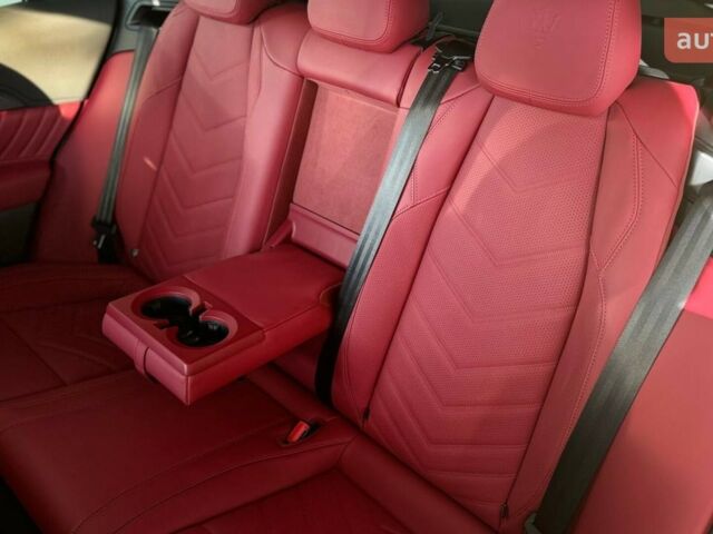 Мазераті Grecale, об'ємом двигуна 3 л та пробігом 0 тис. км за 146654 $, фото 23 на Automoto.ua