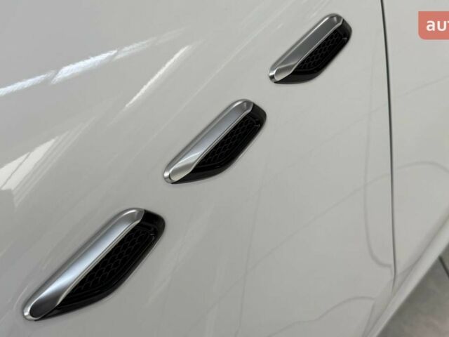 Мазерати Grecale, объемом двигателя 2 л и пробегом 0 тыс. км за 81829 $, фото 10 на Automoto.ua