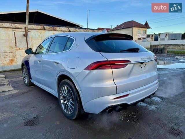 Серый Мазерати Grecale, объемом двигателя 2 л и пробегом 27 тыс. км за 45000 $, фото 5 на Automoto.ua