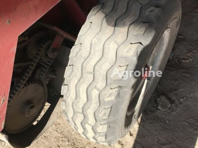 Красный Массей Фергюсон 1745, объемом двигателя 0 л и пробегом 0 тыс. км за 3835 $, фото 4 на Automoto.ua