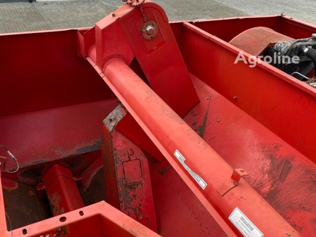 Красный Массей Фергюсон 240, объемом двигателя 0 л и пробегом 0 тыс. км за 15688 $, фото 11 на Automoto.ua