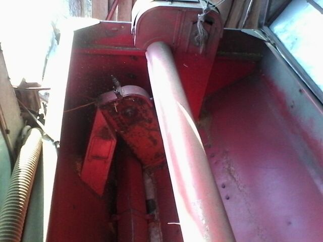 Червоний Массей Фергюсон 31, об'ємом двигуна 1.9 л та пробігом 10 тис. км за 5700 $, фото 8 на Automoto.ua