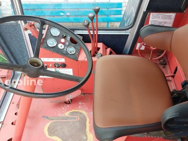 Красный Массей Фергюсон 330, объемом двигателя 0 л и пробегом 0 тыс. км за 19058 $, фото 13 на Automoto.ua