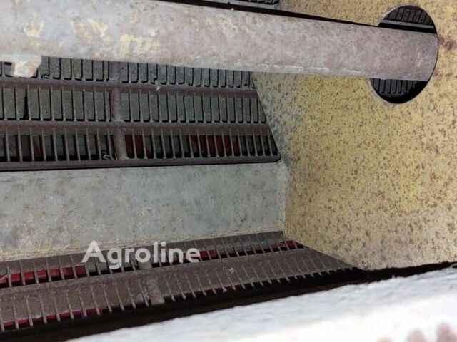 Красный Массей Фергюсон 330, объемом двигателя 0 л и пробегом 0 тыс. км за 19058 $, фото 28 на Automoto.ua