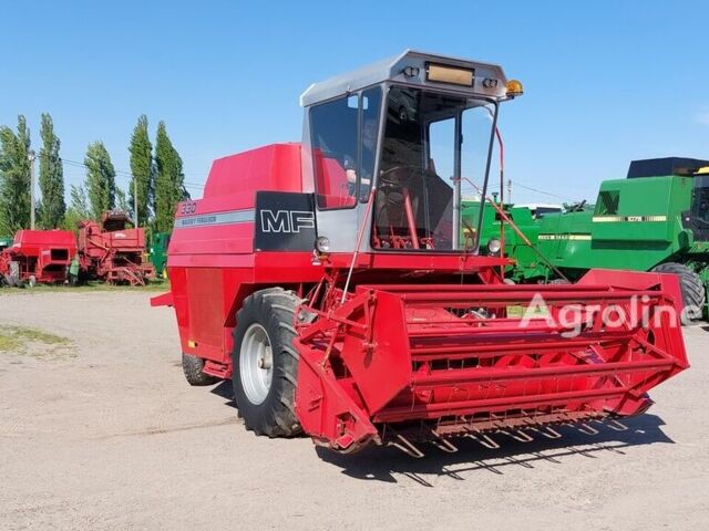 Красный Массей Фергюсон 330, объемом двигателя 0 л и пробегом 0 тыс. км за 19058 $, фото 1 на Automoto.ua