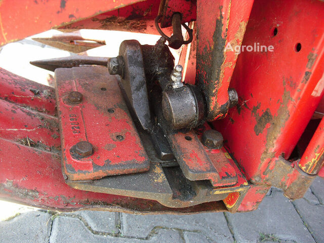 Красный Массей Фергюсон 330, объемом двигателя 0 л и пробегом 0 тыс. км за 20370 $, фото 10 на Automoto.ua