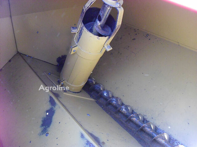 Красный Массей Фергюсон 330, объемом двигателя 0 л и пробегом 0 тыс. км за 20370 $, фото 24 на Automoto.ua