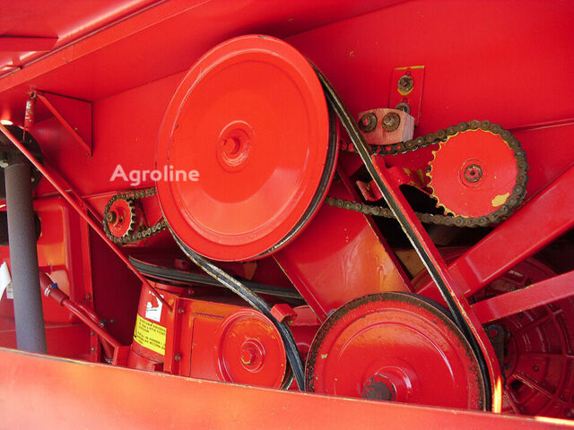 Красный Массей Фергюсон 330, объемом двигателя 0 л и пробегом 0 тыс. км за 20370 $, фото 17 на Automoto.ua