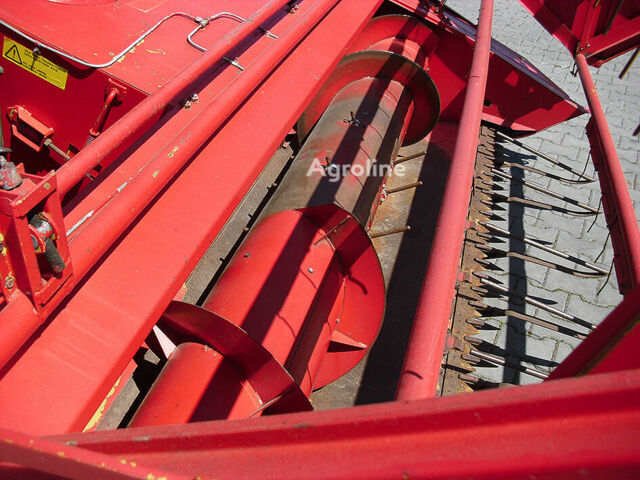 Красный Массей Фергюсон 330, объемом двигателя 0 л и пробегом 0 тыс. км за 20370 $, фото 5 на Automoto.ua