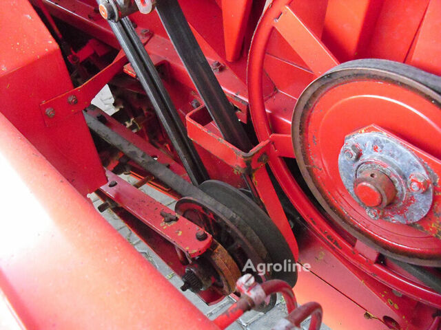 Красный Массей Фергюсон 330, объемом двигателя 0 л и пробегом 0 тыс. км за 20370 $, фото 14 на Automoto.ua
