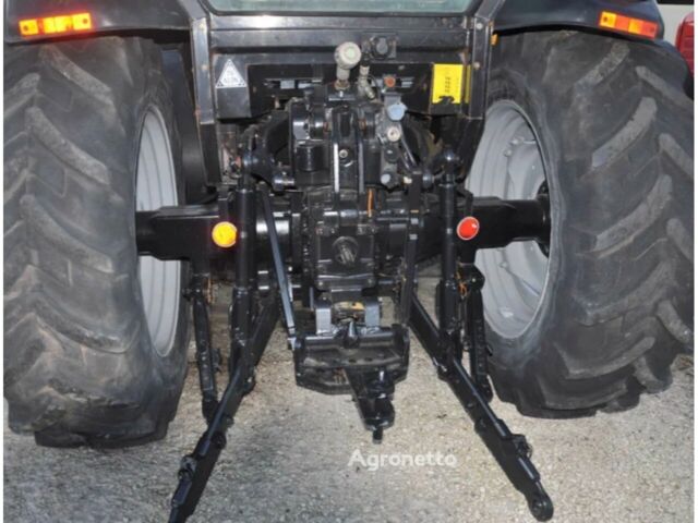 Красный Массей Фергюсон 4455, объемом двигателя 0 л и пробегом 0 тыс. км за 17504 $, фото 5 на Automoto.ua