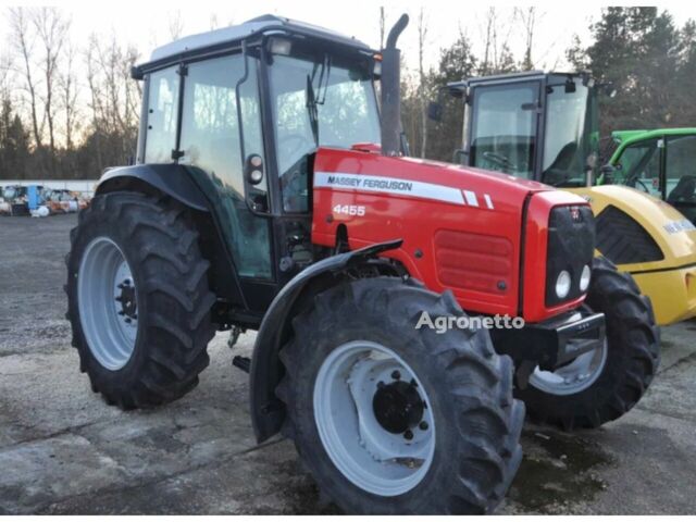 Красный Массей Фергюсон 4455, объемом двигателя 0 л и пробегом 0 тыс. км за 17504 $, фото 2 на Automoto.ua