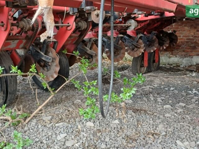 Массей Фергюсон 555, объемом двигателя 0 л и пробегом 0 тыс. км за 9000 $, фото 2 на Automoto.ua