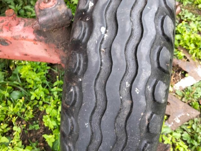 Красный Массей Фергюсон 86, объемом двигателя 1.34 л и пробегом 10 тыс. км за 4600 $, фото 3 на Automoto.ua