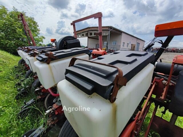 Красный Массей Фергюсон Другая, объемом двигателя 0 л и пробегом 0 тыс. км за 5437 $, фото 5 на Automoto.ua