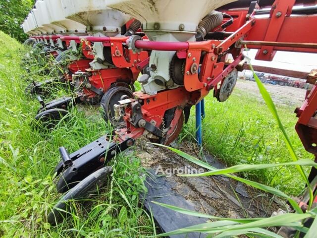 Красный Массей Фергюсон Другая, объемом двигателя 0 л и пробегом 0 тыс. км за 5437 $, фото 4 на Automoto.ua