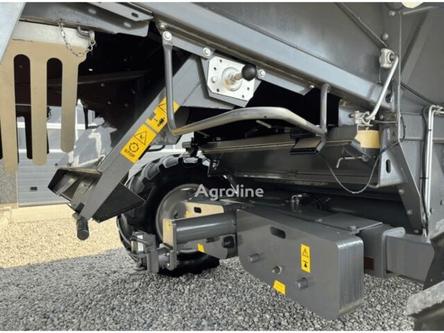 Красный Массей Фергюсон Другая, объемом двигателя 0 л и пробегом 0 тыс. км за 100789 $, фото 12 на Automoto.ua