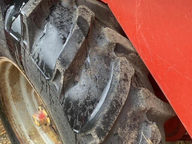 Массей Фергюсон Другая, объемом двигателя 0 л и пробегом 0 тыс. км за 9800 $, фото 4 на Automoto.ua