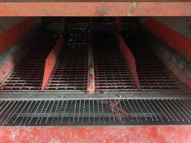 Массей Фергюсон Другая, объемом двигателя 0 л и пробегом 0 тыс. км за 9800 $, фото 9 на Automoto.ua