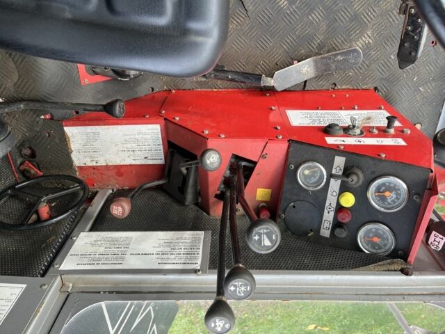 Массей Фергюсон Другая, объемом двигателя 0 л и пробегом 0 тыс. км за 15850 $, фото 11 на Automoto.ua