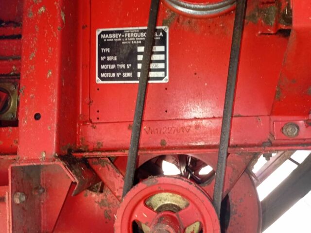 Массей Фергюсон Другая, объемом двигателя 0 л и пробегом 0 тыс. км за 9500 $, фото 5 на Automoto.ua