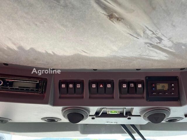 Массей Фергюсон Другая 2009 у Полтаві на Automoto.ua Массей Фергюсон Другая, об'ємом двигуна 0 л та пробігом 0 тис. км за 52605 $, фото 7 на Automoto.ua