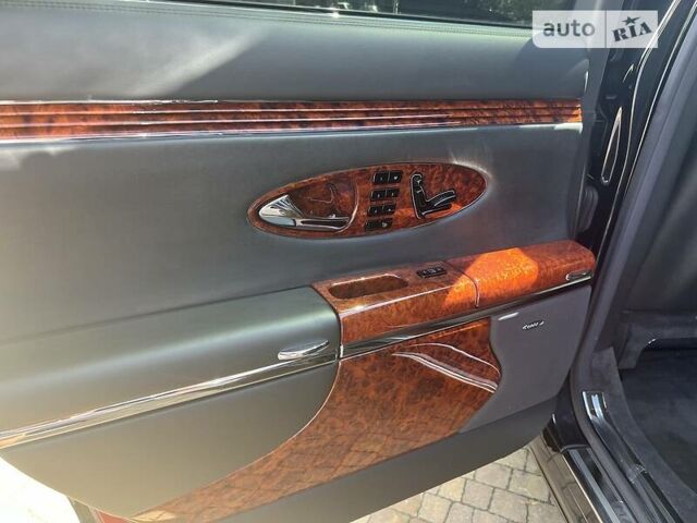 Черный Майбах 57, объемом двигателя 5.5 л и пробегом 56 тыс. км за 87000 $, фото 12 на Automoto.ua