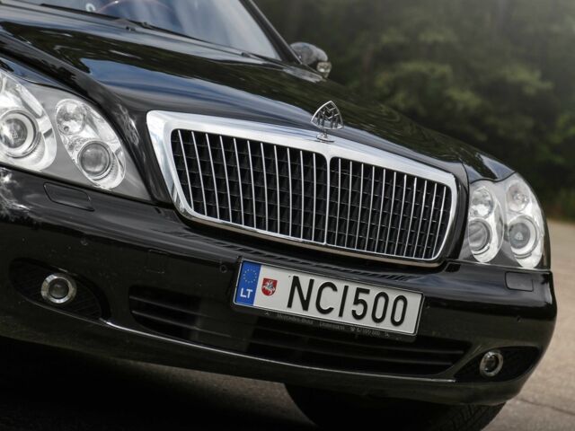 Черный Майбах 57, объемом двигателя 5.5 л и пробегом 68 тыс. км за 61052 $, фото 4 на Automoto.ua