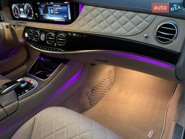 Майбах С600, объемом двигателя 0 л и пробегом 189 тыс. км за 75000 $, фото 9 на Automoto.ua