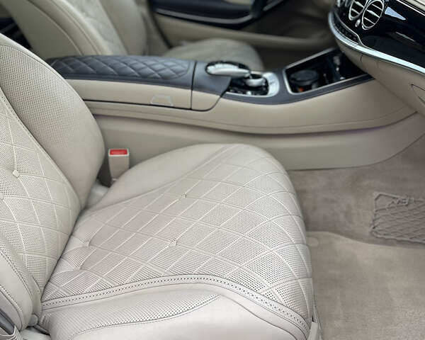 Майбах С600, объемом двигателя 0 л и пробегом 189 тыс. км за 75000 $, фото 25 на Automoto.ua