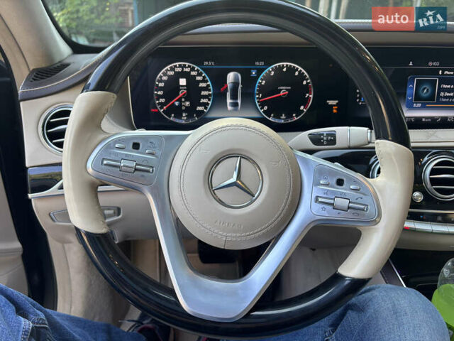 Майбах С600, объемом двигателя 0 л и пробегом 189 тыс. км за 75000 $, фото 26 на Automoto.ua