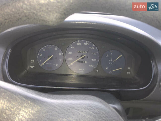 Мазда 121, об'ємом двигуна 1.3 л та пробігом 173 тис. км за 1100 $, фото 11 на Automoto.ua