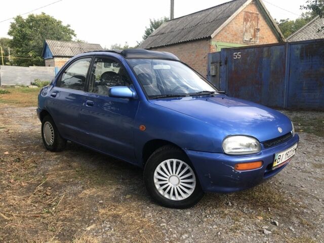 Синий Мазда 121, объемом двигателя 1.3 л и пробегом 173 тыс. км за 1025 $, фото 1 на Automoto.ua