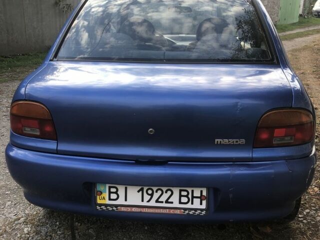 Синий Мазда 121, объемом двигателя 1.3 л и пробегом 173 тыс. км за 1025 $, фото 5 на Automoto.ua
