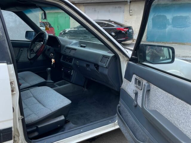 Белый Мазда 2, объемом двигателя 1.6 л и пробегом 356 тыс. км за 550 $, фото 9 на Automoto.ua